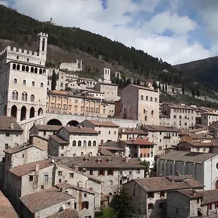 Di Via Perugina 22 Ferienhaus Gubbio